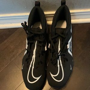Men size 11.5 brand new Nike football cleats